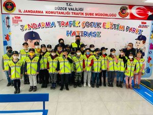 Çocuklara Erken Yaşta Trafik Eğitimi