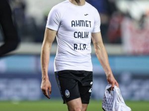 Merih Demiral Ve Takım Arkadaşları Ahmet Çalık’ı Andı