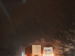 Kastamonu’da Kar Yağışı Ve Buzlanma Ulaşımı Aksatıyor