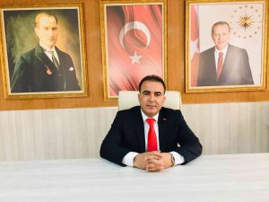 Başkan Fırat’tan Üniversite Öğrencilerine Yeni Yıl Sürprizi