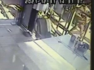 Evdeki Küveti Dahi Çalan 7 Hırsızdan 4’ü Tutuklandı