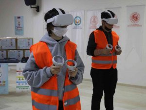 Türkiye’nin İlk Metaverse Ortamında Bilgi Yarışması Sivas’ta Düzenlendi