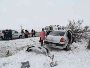 Kırşehir’de Trafik Kazası: 4 Yaralı