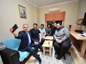 Bursa’da Hayat Üniversitelilere Güzel