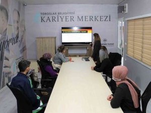 Toroslar Belediyesi, Halkla İ̇lişkiler Ve Organizasyon Kursu Açtı