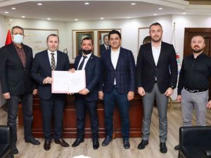 Yalova Belediyesi Memurlarına Yüzde 120 Sds Artışı