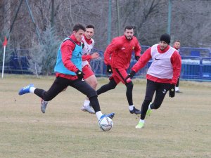 Eskişehirspor Karacabey Belediyespor Hazırlıklarını Sürdürüyor