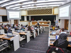 Meram’da Eğitimcilere Erasmus Proje Yazma Eğitimi Verildi