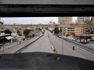 Lübnan’da Ulaşım Sektörü İşçileri Ve Sendikalar Yol Kapattı