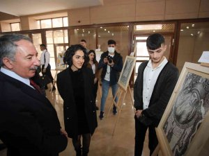 Ai̇çü’de Tasarım Sergisi Açıldı