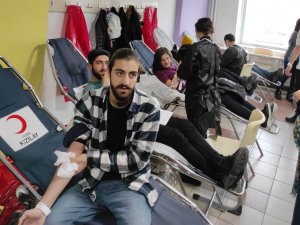 Atak Çaba’dan Kızılay’a Kan Desteği