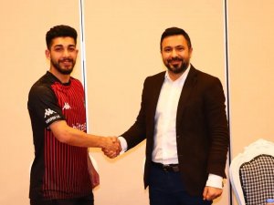 Vanspor 2 Futbolcuyla Sözleşme İmzaladı