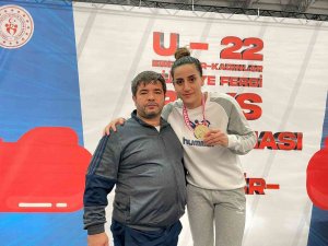 Elazığlı Boksörler Kırşehir’den 5 Madalya Çıkardı