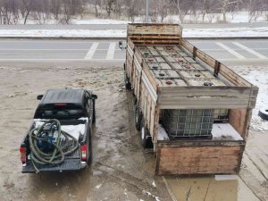 Polis 10 Bin Litre Kaçak Akaryakıt Ele Geçirdi