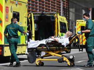 İ̇ngiltere’de Son 24 Saatte 109 Bin 133 Vaka