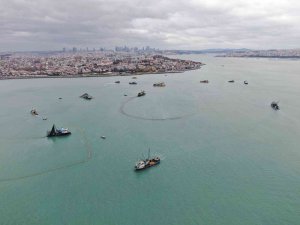 İ̇stanbul’daki Balıkçıların Kış Mesaisi