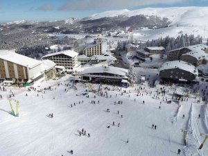 Uludağ Bu Kış Sezonunda Da Yoğun İlgi Görüyor