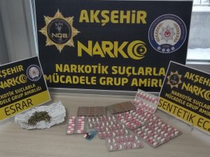 Akşehir’de Durdurulan Araçta 150 Adet Uyuşturucu Hap Ele Geçirildi
