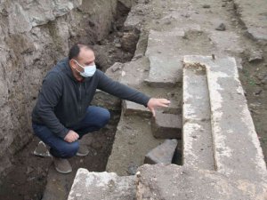 Elazığ’da Kentsel Dönüşüm Kazılarında Bulunan Kilise Gün Yüzüne Çıkıyor