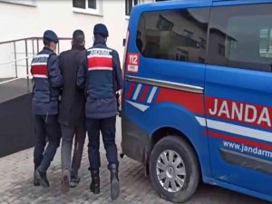 İ̇ş Arayan Cinayet Zanlısını, Jandarma İşveren Kılığına Girerek Kıskıvrak Yakaladı