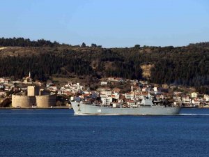 Rus Savaş Gemisi ‘Orsk’ Çanakkale Boğazı’ndan Geçti