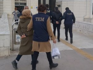 Yurt Dışına Kaçmaya Hazırlanan Fetö Üyesi Çift Yakalandı