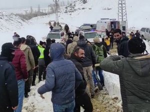 Yüksekova’da Çığ Düştü, 3 Kişi Son Anda Kurtarıldı
