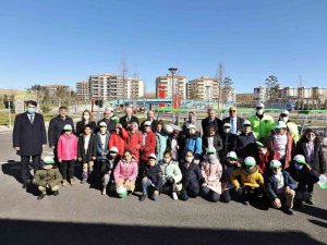 Çocuk Hakları Alt Komisyonu Üyeleri Trafik Parkında İnceleme Yaptı