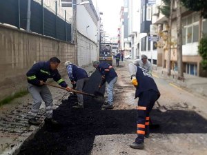 Akdeniz Belediyesi Yol Çalışmalarına Aralıksız Devam Ediyor