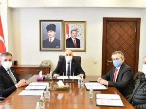 ‘Bilinçli Tüketici-bilinçli Nesiller’ İçin İmzalar Atıldı