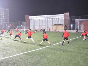 Diyarbakır Adaletspor İlk Deplasman Maçı Öncesi Son İdmanını Yaptı