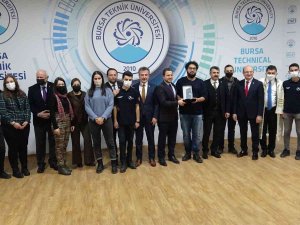 Btü Öğrencileri Ödüllendirildi