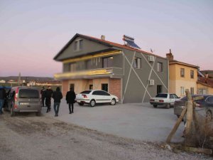 Ticari Taksi İle Gittiği Çiftlikte Veterineri Vurdu