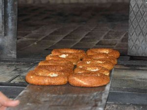 Korkuteli İlçesinde Ekmek Ve Simit 3 Tl Oldu