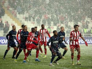 Spor Toto Süper Lig: Dg Sivasspor: 1 - Trabzonspor: 1 (Maç Sonucu)