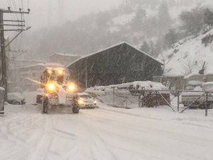 Artvin’e Kar Geri Geldi