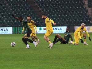Spor Toto 1. Lig: Kocaelispor: 1 - Mke Ankaragücü: 2