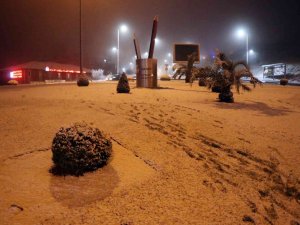 Kar Yağışı Sakarya’yı Beyaza Bürüdü