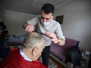 İ̇yiliğe Makas Sallıyorlar