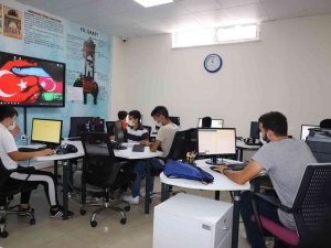 Akademi Liselerden 13 Bin 528 Öğrenci Destek Aldı