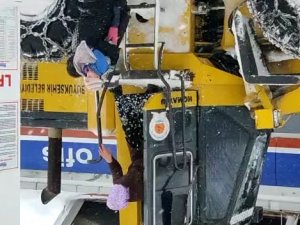 Samsun’da Ateşlenen Bebek, İş Makinesiyle Ambulansa Yetiştirildi