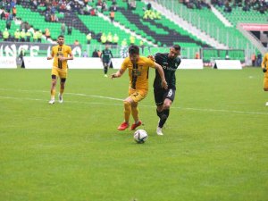 Tff 2. Lig: Sakaryaspor: 2 - Bayburtspor: 0