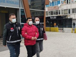 (Düzeltme) Evine Giren Kişiyi Öldüren Şahıs Tutuklandı