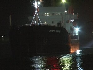 İ̇stanbul Boğazı’nda Arıza Yapan Kuru Yük Gemisi Büyükdere Açıklarına Çekildi