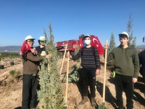 My Kolej Öğrencileri Fidan Dikim Etkinliğine Katıldı