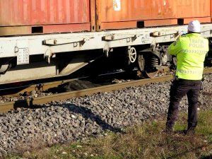 Hemzemin Geçitte Tren Çarpan Üniversite Öğrencisi Hayatını Kaybetti