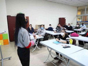 Bağcılar’da Engelli Vatandaşlara Ekpss Desteği