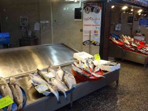 Soğuk Ve Karlı Hava Balık Tezgâhlarını Etkiledi