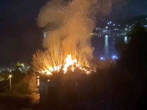 Tarihi Konak Alevlere Teslim Oldu