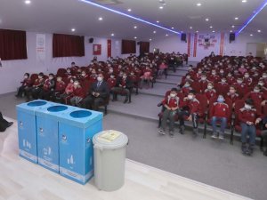 Pamukkale’de Miniklere Çevre Bilinci Aşılanıyor